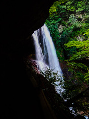 雷滝(裏見の滝)