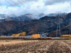 山に雪