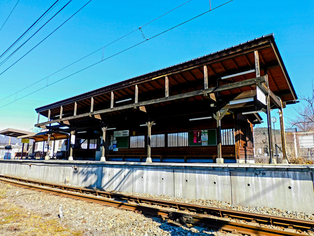 大学前駅