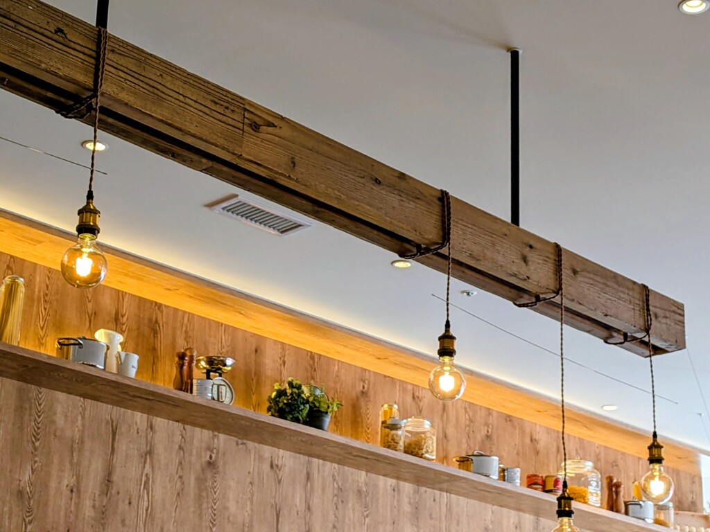 ドレッシングとパスタの店