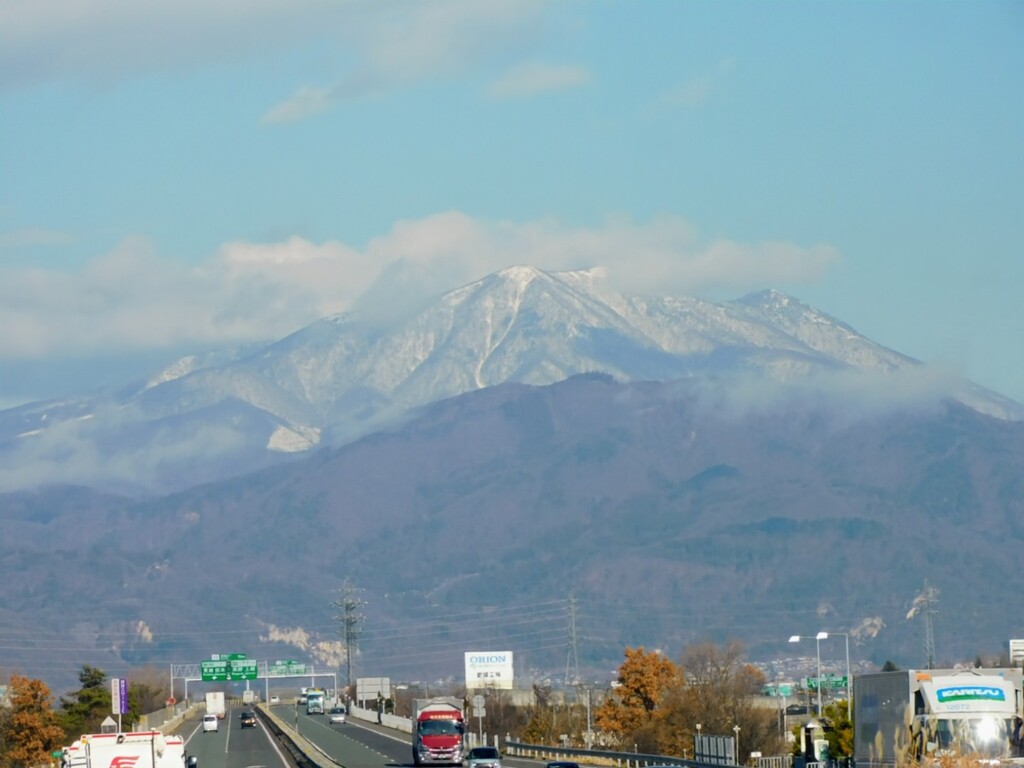 故郷の山