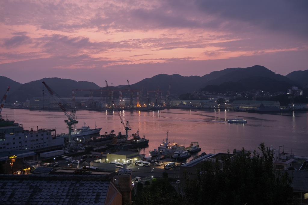 長崎湾の夕暮れ