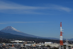 二つの塔（ストゥーパ）