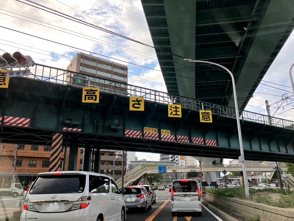 田舎者が街へ出た。