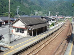 高山線焼石駅（旧）。
