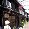 夏・路地をブラリ
