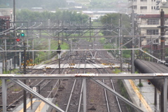 雨の恵那駅。