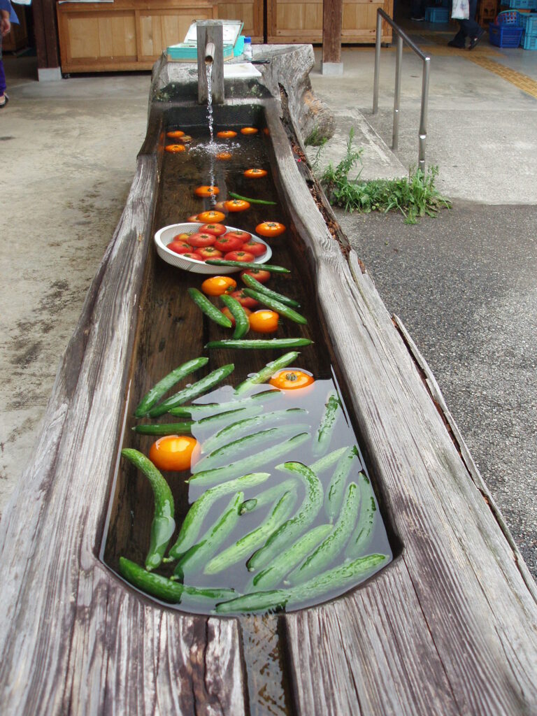 水船