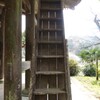 続・大鷲院、山門の階段。