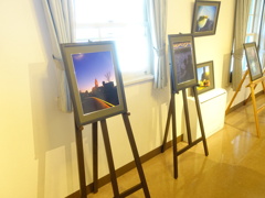 遠藤和夫さんの個展風景①