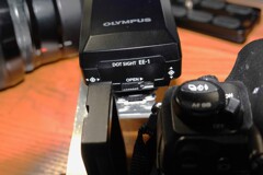 改良照準器ジグ部分拡大②　カメラはOMー１です。