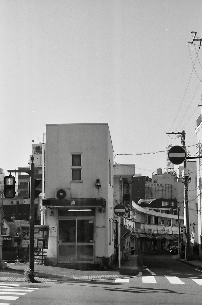 飲屋街の守衛