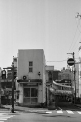 飲屋街の守衛