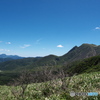 沓掛山展望所付近より三俣山と由布岳