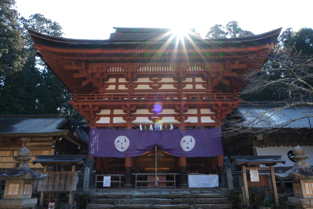 丹生都比売神社　楼門