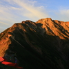 朝の五竜岳