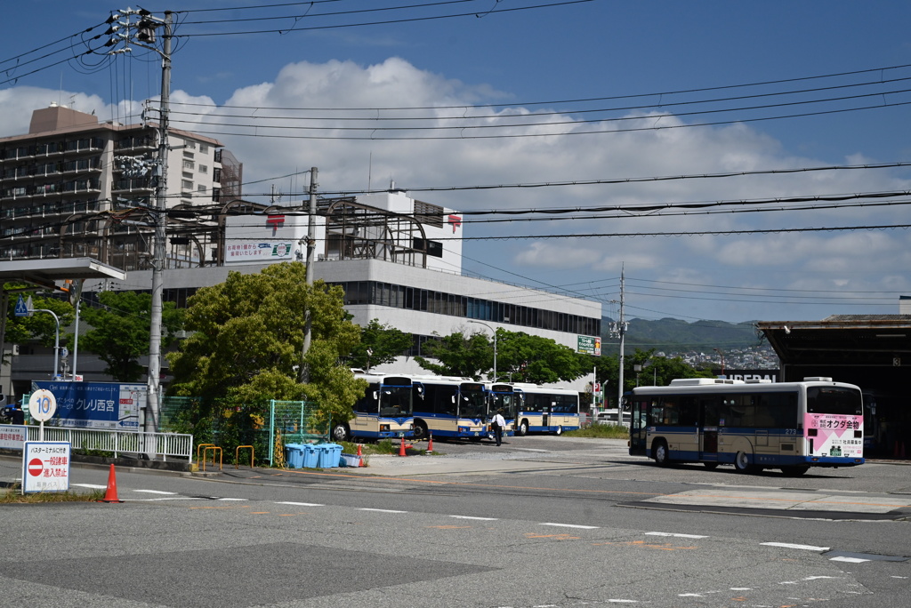 阪神西宮の北口