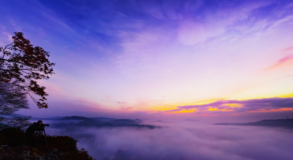 茂木町 鎌倉山 紅葉の向こうに広がる雲海2