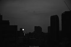 無彩 日没