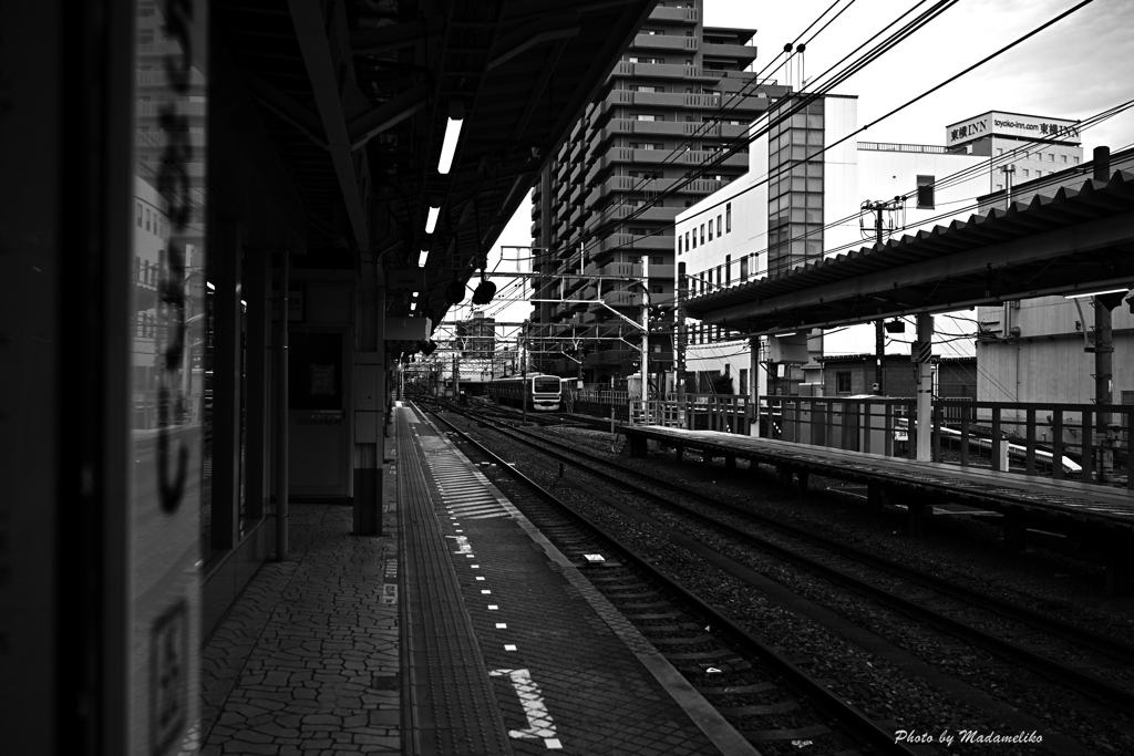 無彩 駅
