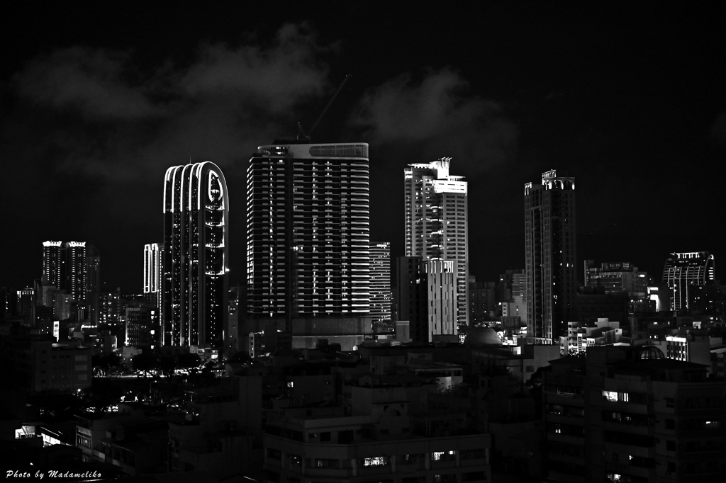 無彩 夜景