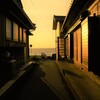 海沿いの町