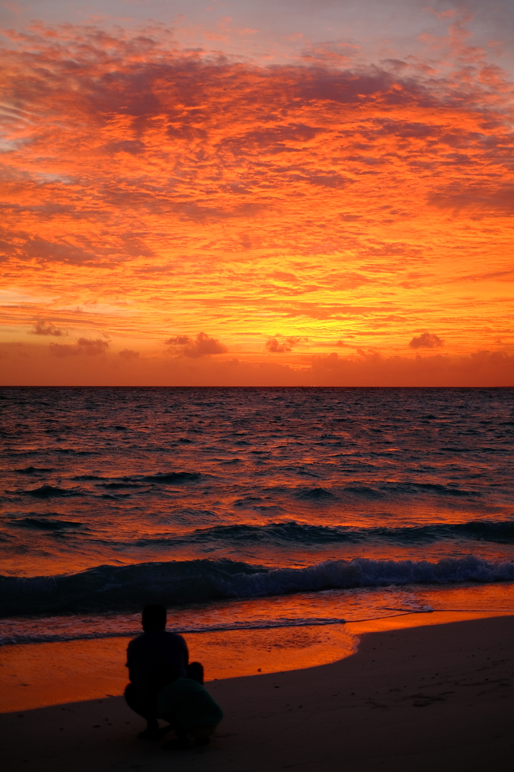 Burning Sun set - Maldives