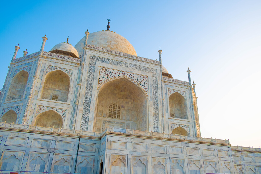 Taj Mahal and morning