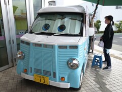 キャラクター6　いらっしゃいませ、車谷商店です。