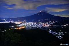 御坂黒岳から（街明かり）