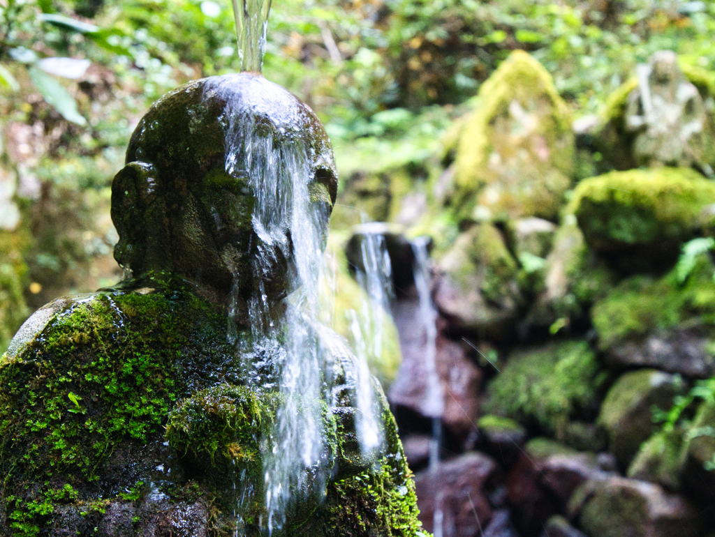 水かけ地蔵様