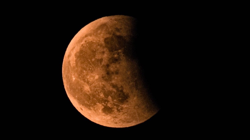 2028FC38-A6A3-4154-B019-23D233BB30FC