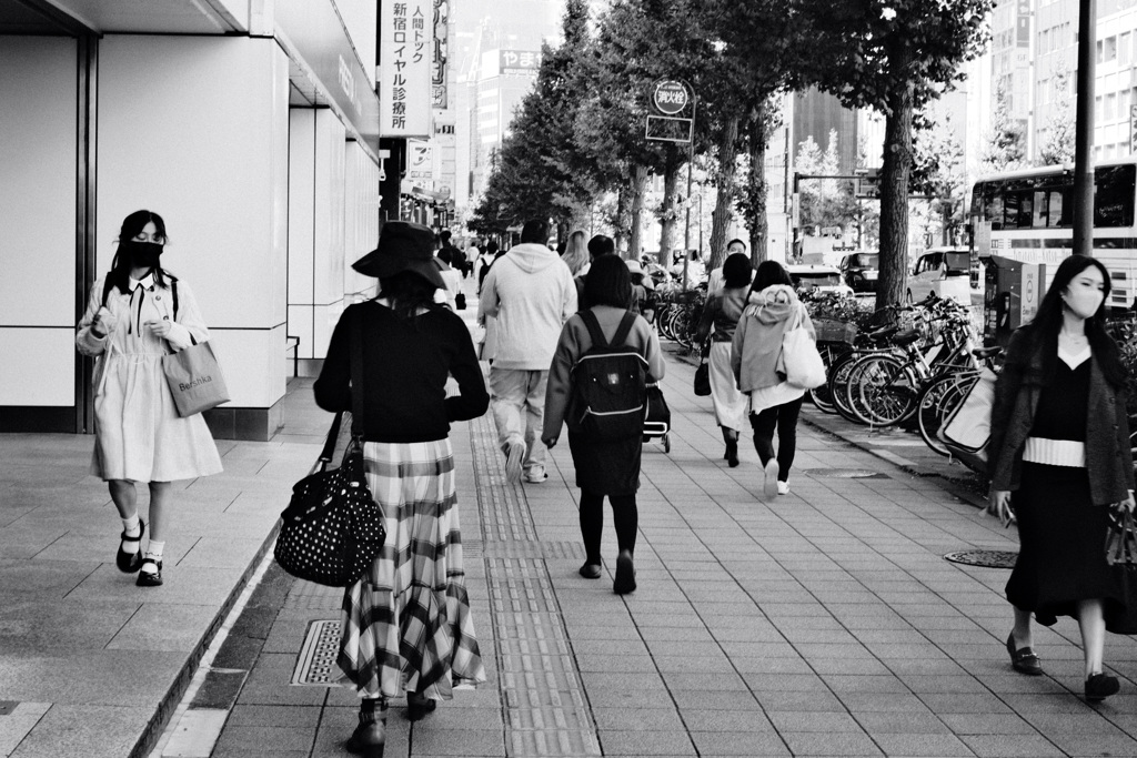 今日は西新宿で11時