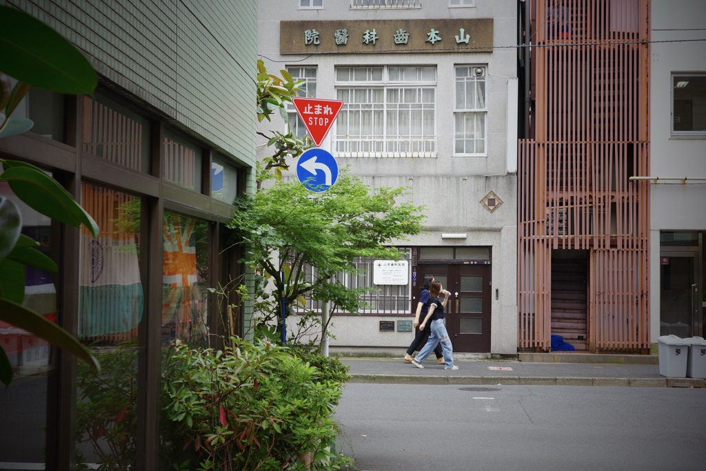 今日は淡路町で12時