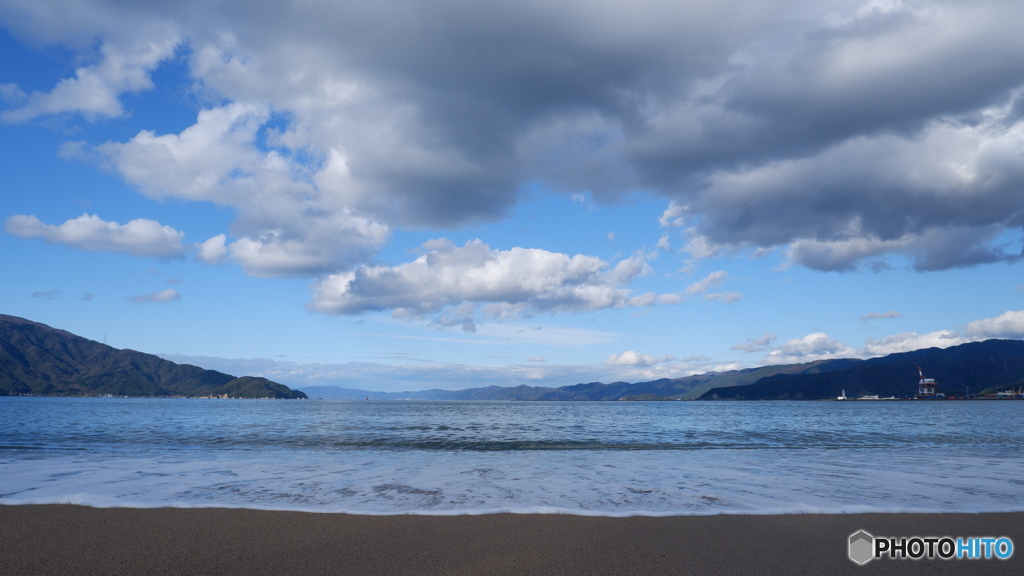 青い空と青い海