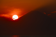 炎山
