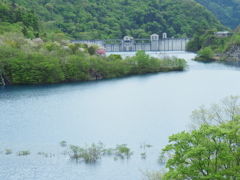 奥四万湖 1