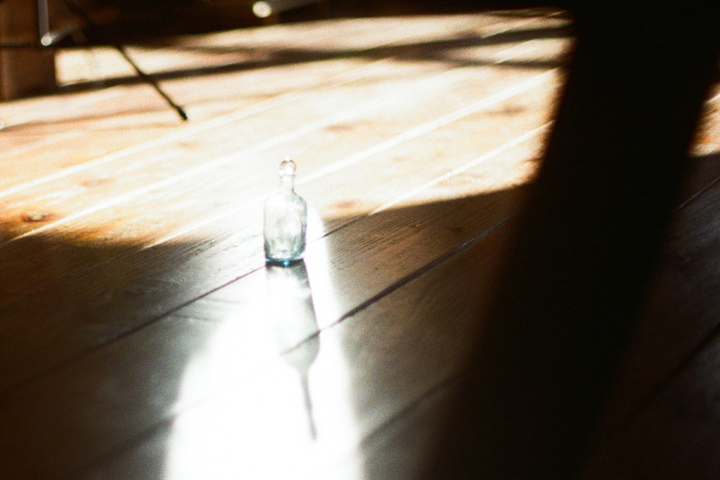 film・Antique glass bottle*