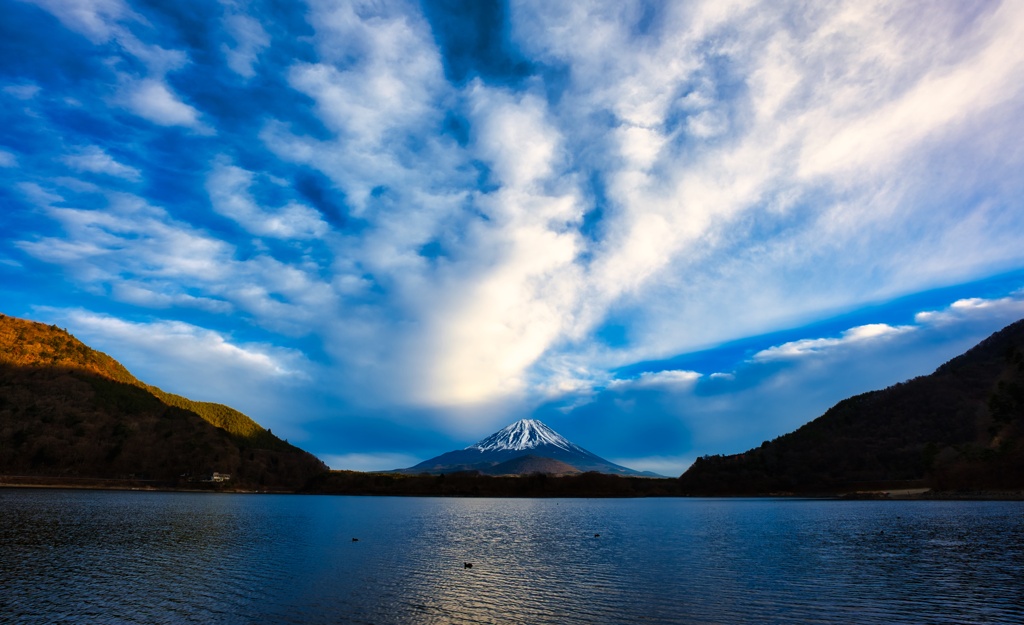 精進湖の雲