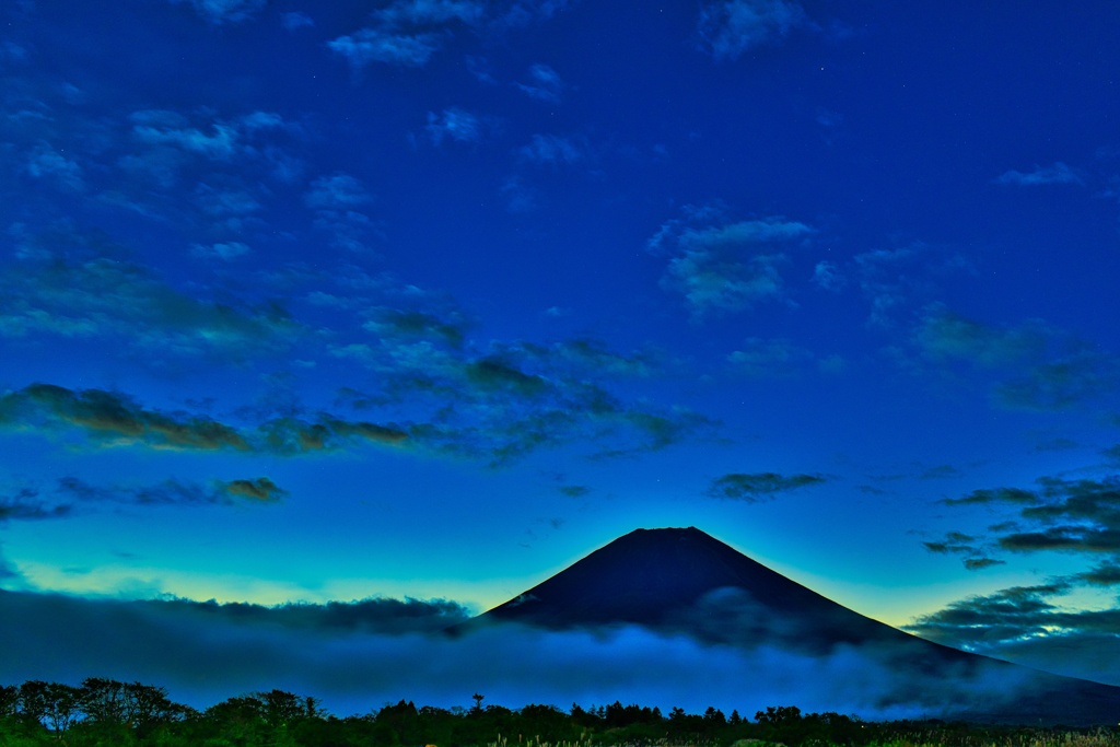 棚引く雲