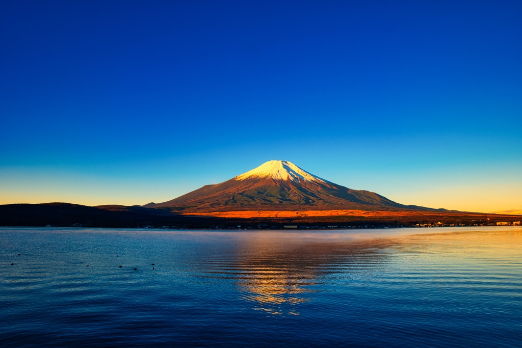 青く広がる景色