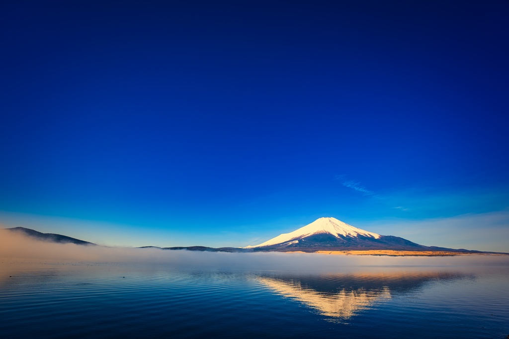 山中湖の霞