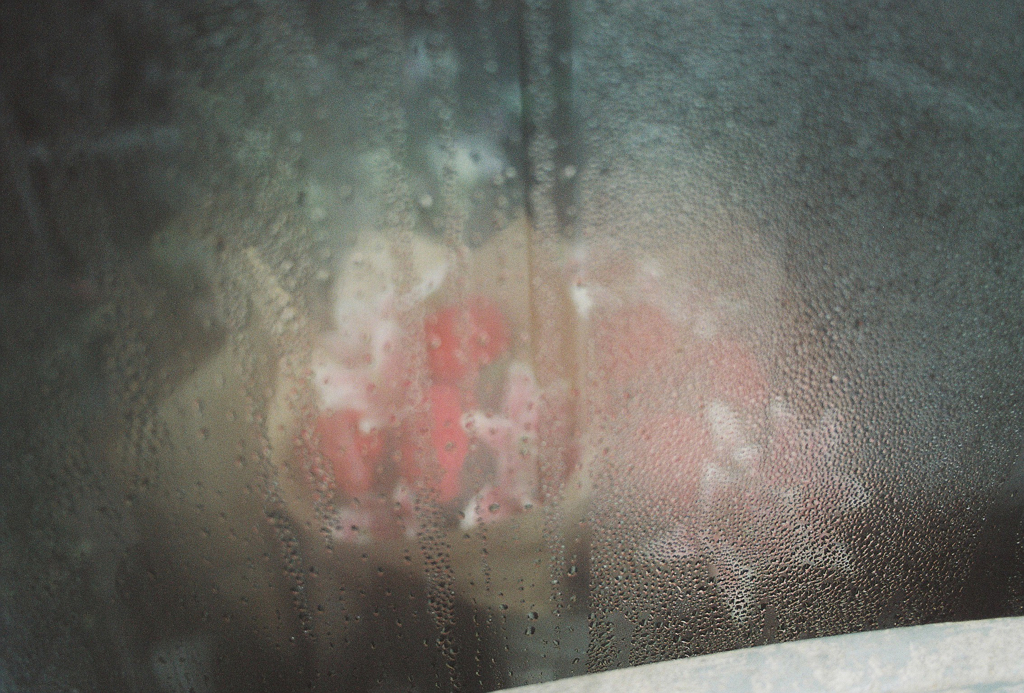 雨の日の花屋