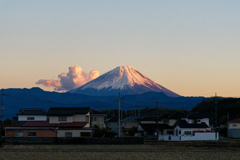 夕陽に染まる富士　(2023.11.13)