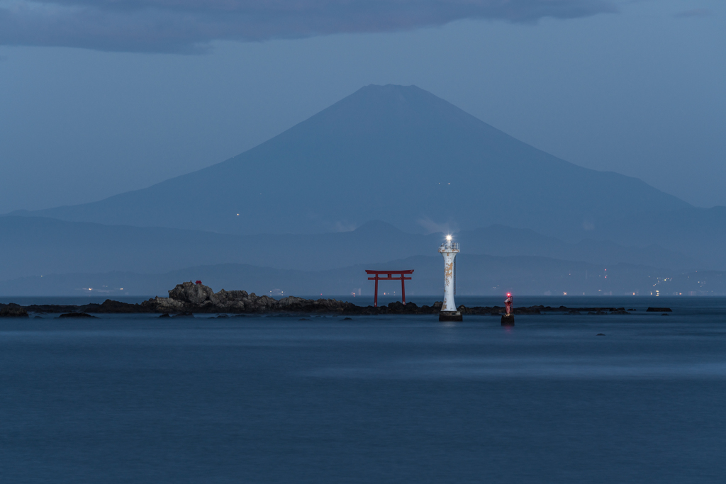真名瀬の夜明け