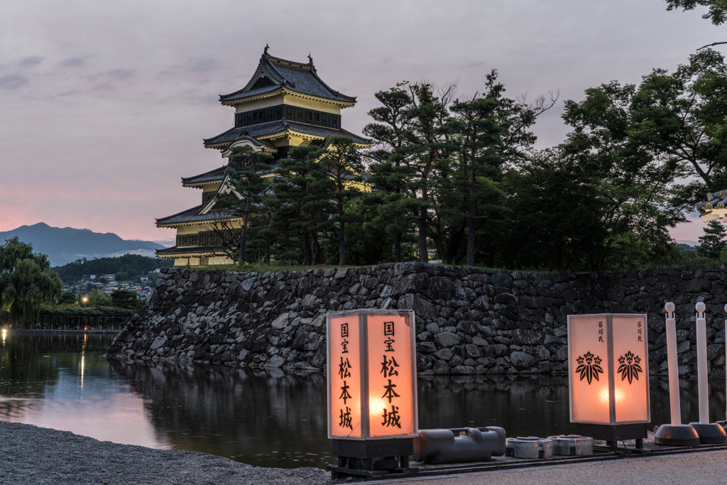 松本城　夕景