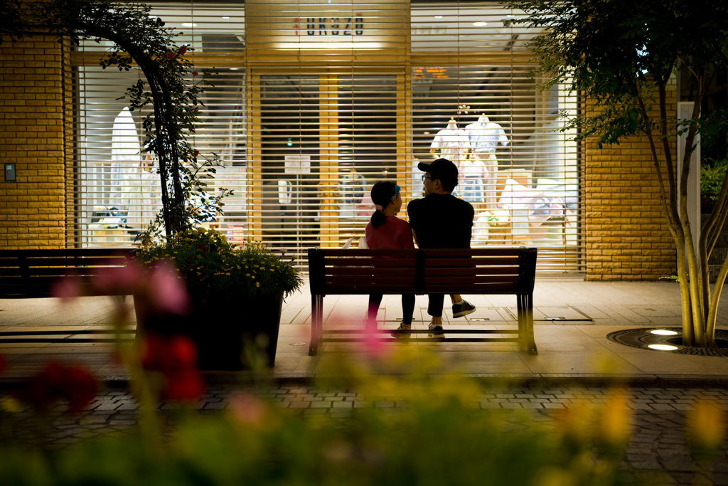 元町商店街（28-45mm F1.8 DG DN試写）