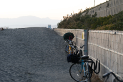 埋まったサイクリングロード