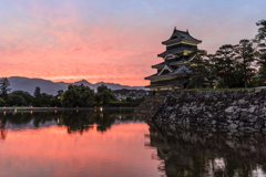 松本城　夕景