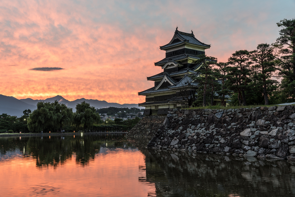 松本城　夕景